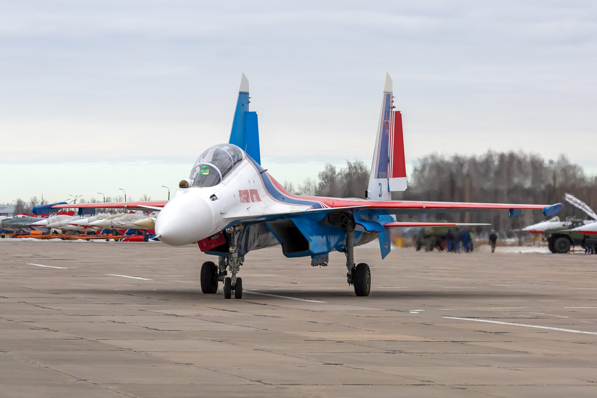 Русские витязи 2023. Авиационной группы «русские Витязи». Су27 русские Витязи 1991. Русские Витязи 1992. Эскадрилья русские Витязи.